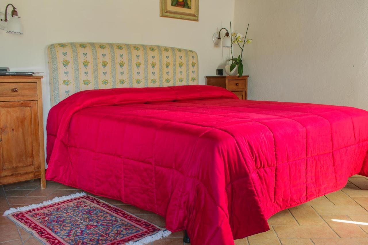 Borgo San Valentino Aparthotel Arrone Bagian luar foto