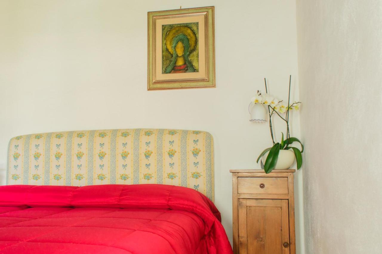 Borgo San Valentino Aparthotel Arrone Bagian luar foto