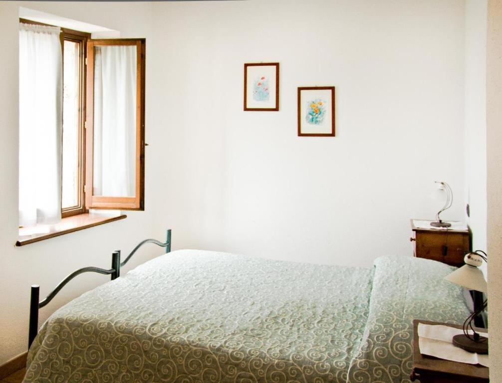 Borgo San Valentino Aparthotel Arrone Bagian luar foto