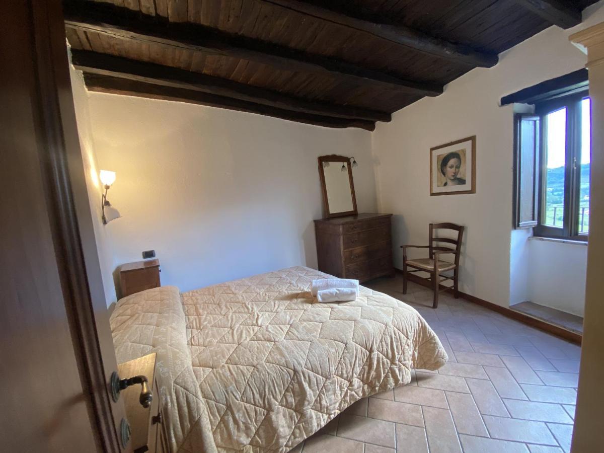 Borgo San Valentino Aparthotel Arrone Bagian luar foto