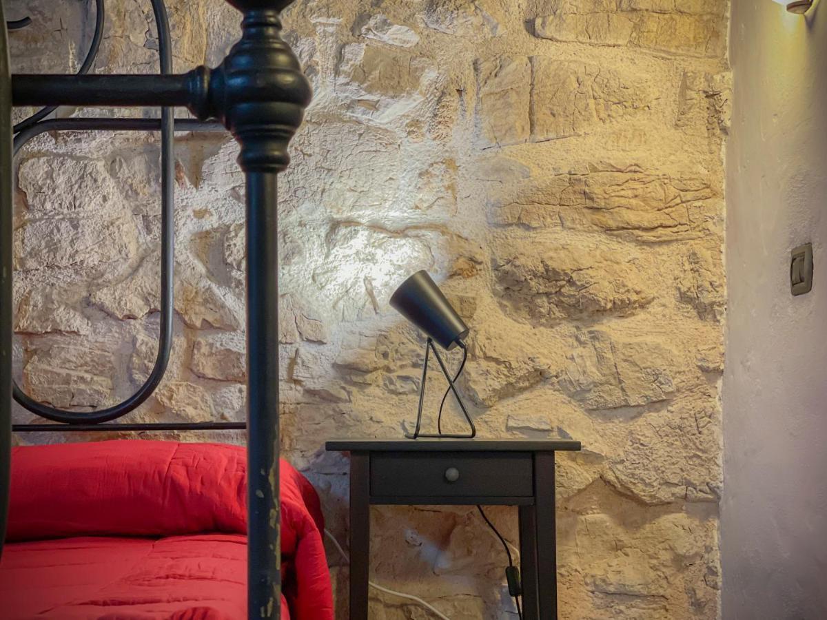 Borgo San Valentino Aparthotel Arrone Bagian luar foto