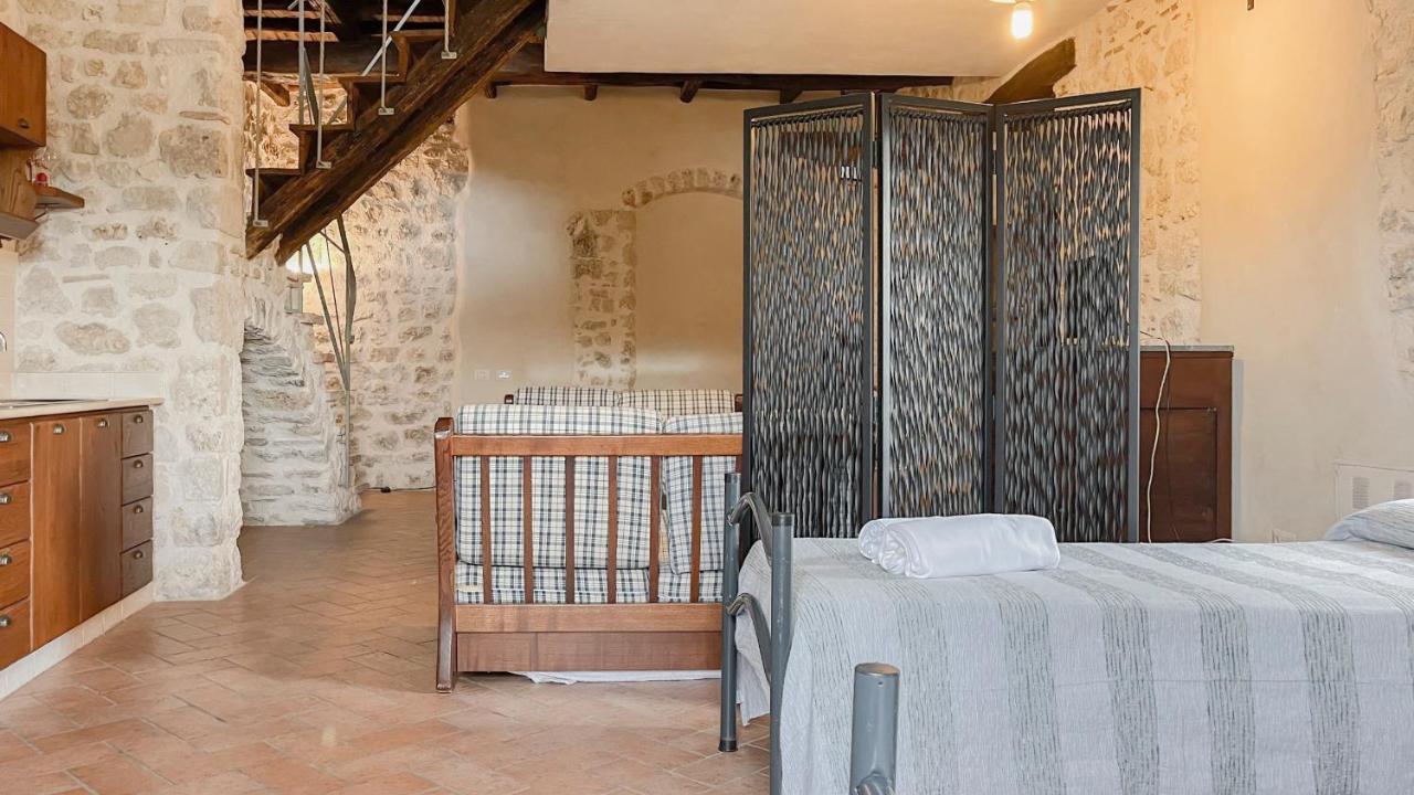 Borgo San Valentino Aparthotel Arrone Bagian luar foto